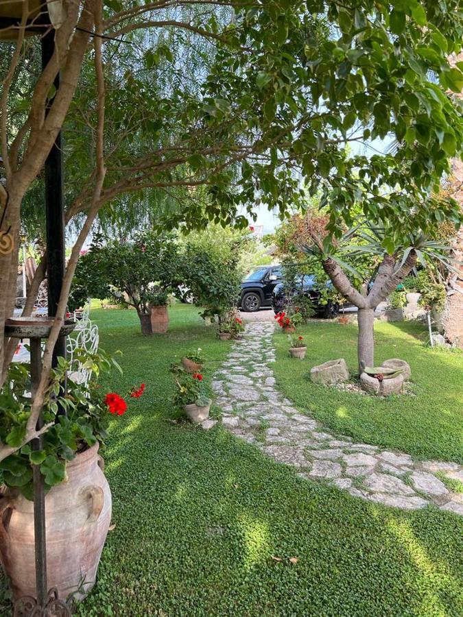 Bed and Breakfast La Capanna Di Giuseppe E Maria Taormina Esterno foto
