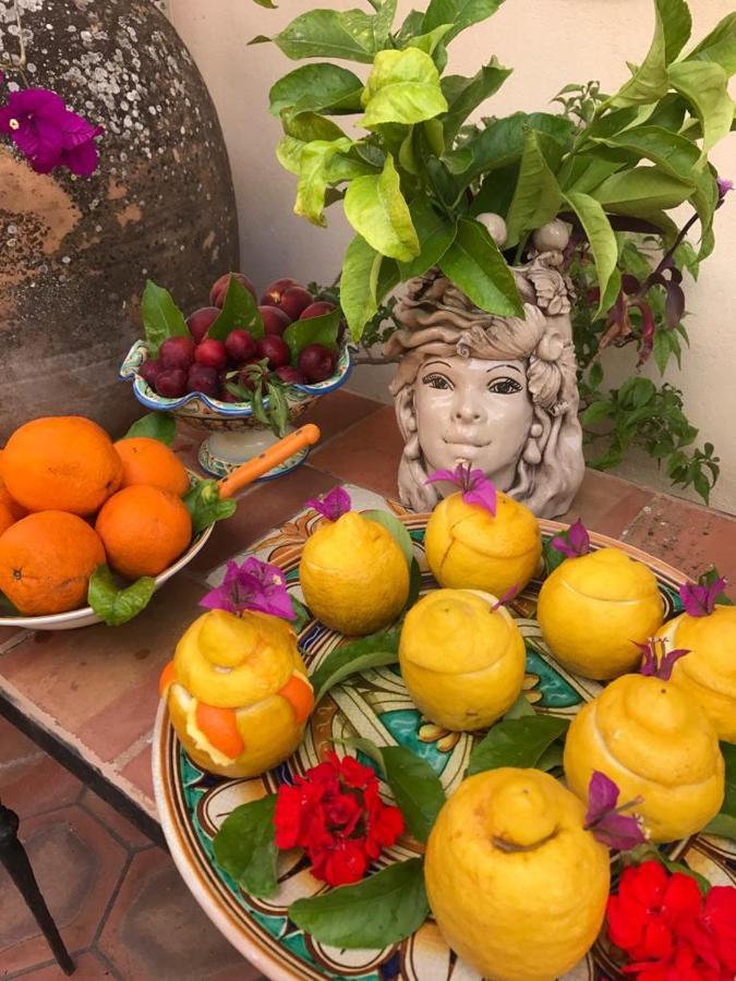 Bed and Breakfast La Capanna Di Giuseppe E Maria Taormina Esterno foto
