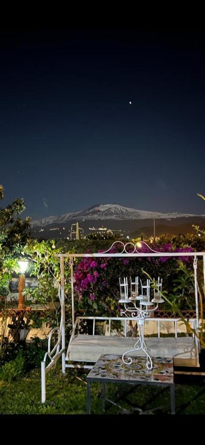 Bed and Breakfast La Capanna Di Giuseppe E Maria Taormina Esterno foto