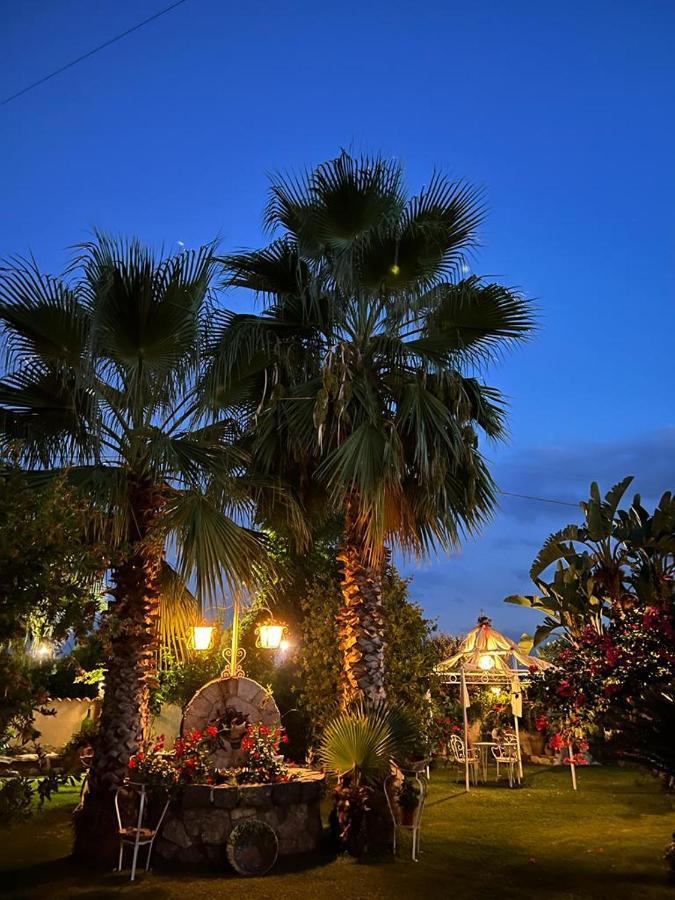 Bed and Breakfast La Capanna Di Giuseppe E Maria Taormina Esterno foto