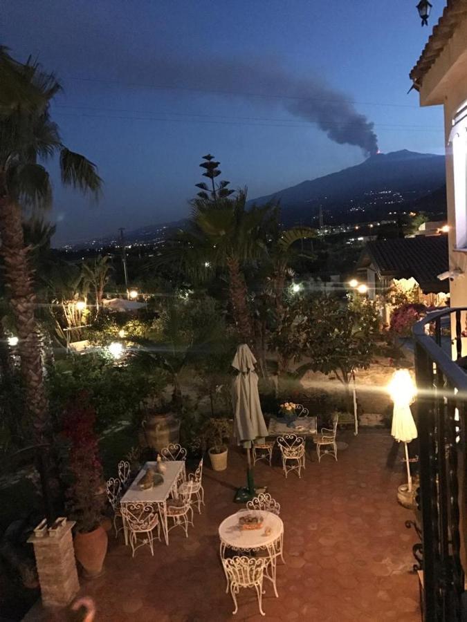 Bed and Breakfast La Capanna Di Giuseppe E Maria Taormina Esterno foto