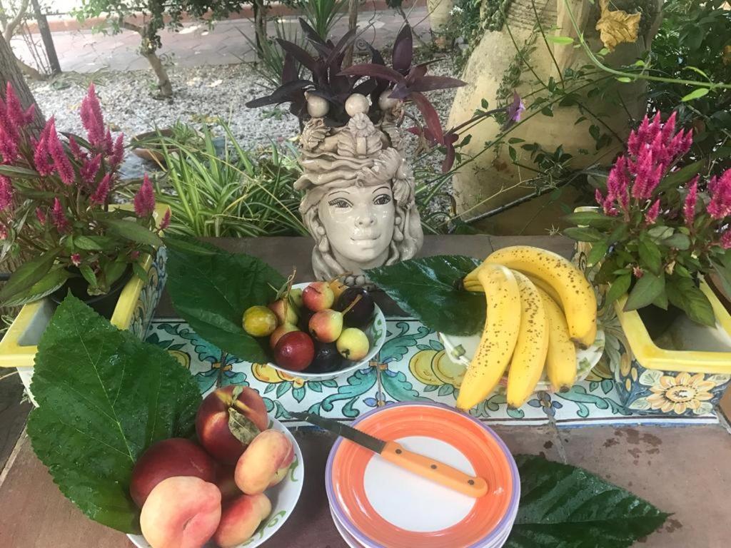 Bed and Breakfast La Capanna Di Giuseppe E Maria Taormina Esterno foto