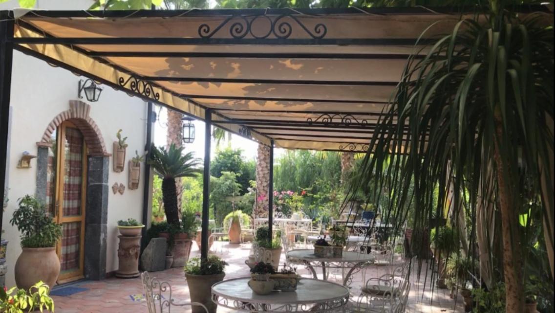 Bed and Breakfast La Capanna Di Giuseppe E Maria Taormina Esterno foto